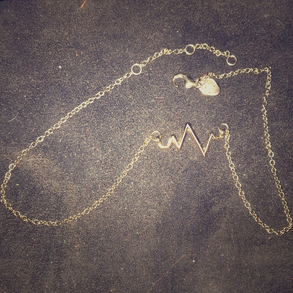 Charming Charlie heartbeat necklace
